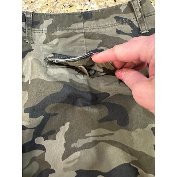 Green and Black Cargo Pants with Fringe Detail - Picture 8 of 14